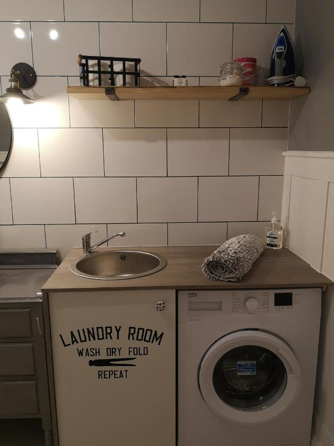 Great Glen Way Canal Side Apartment Inverness Ngoại thất bức ảnh