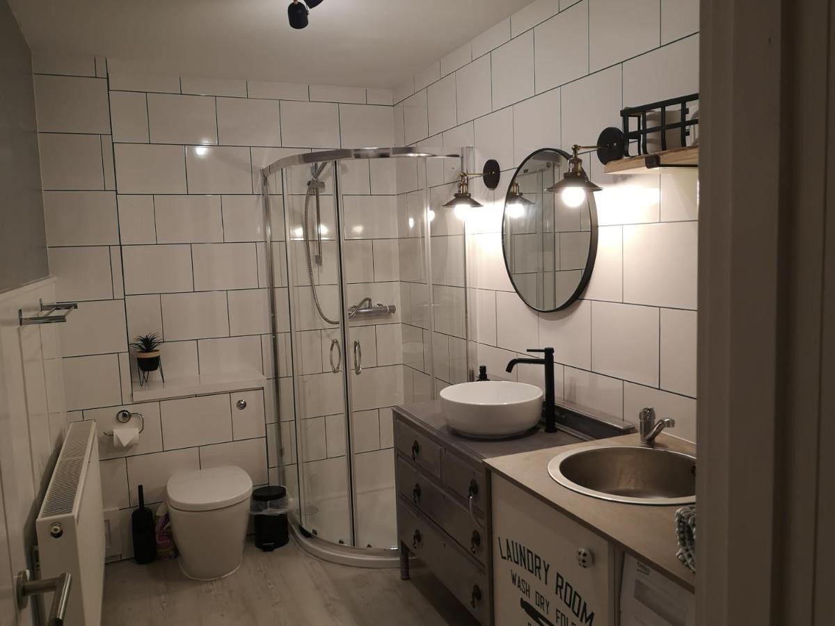 Great Glen Way Canal Side Apartment Inverness Ngoại thất bức ảnh