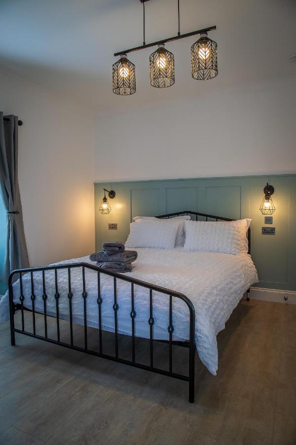 Great Glen Way Canal Side Apartment Inverness Ngoại thất bức ảnh